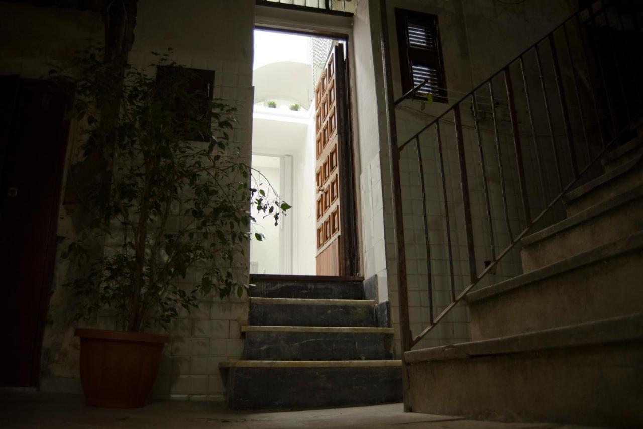 Mincasa Nel Cuore Di Napoli ภายนอก รูปภาพ